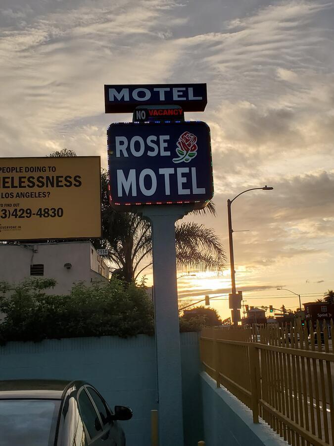 Rose Motel Compton Bagian luar foto